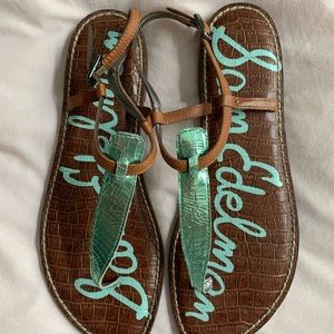 San Edelman Gigi thong sandal